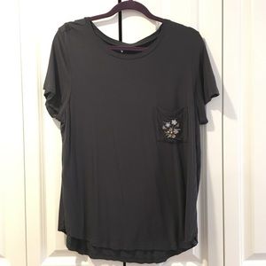 NWOT AMERICAN EAGLE GREY FLORAL T-SHIRT SZ XL